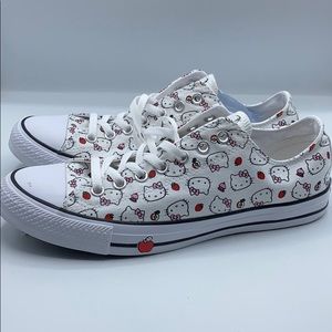 Converse x Hello Kitty One Star Sneakers